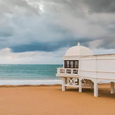 Nebro Sol, En El Corazon De Cadiz