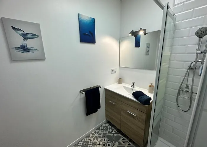 Nebro Sol, En El Corazon De Apartman *